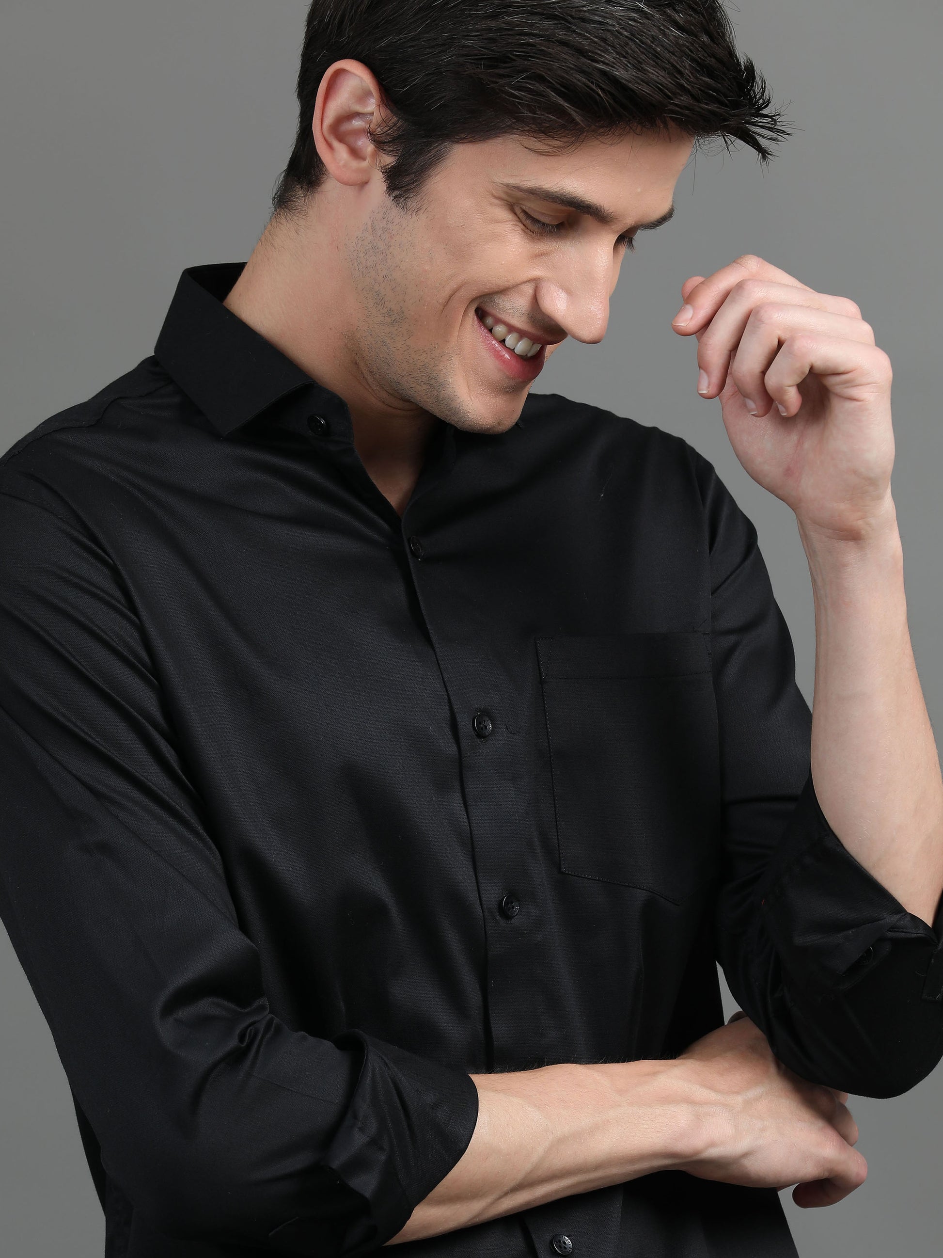 2Dudes Solid Black Full Sleeves Collor Neck Cotton Shirt