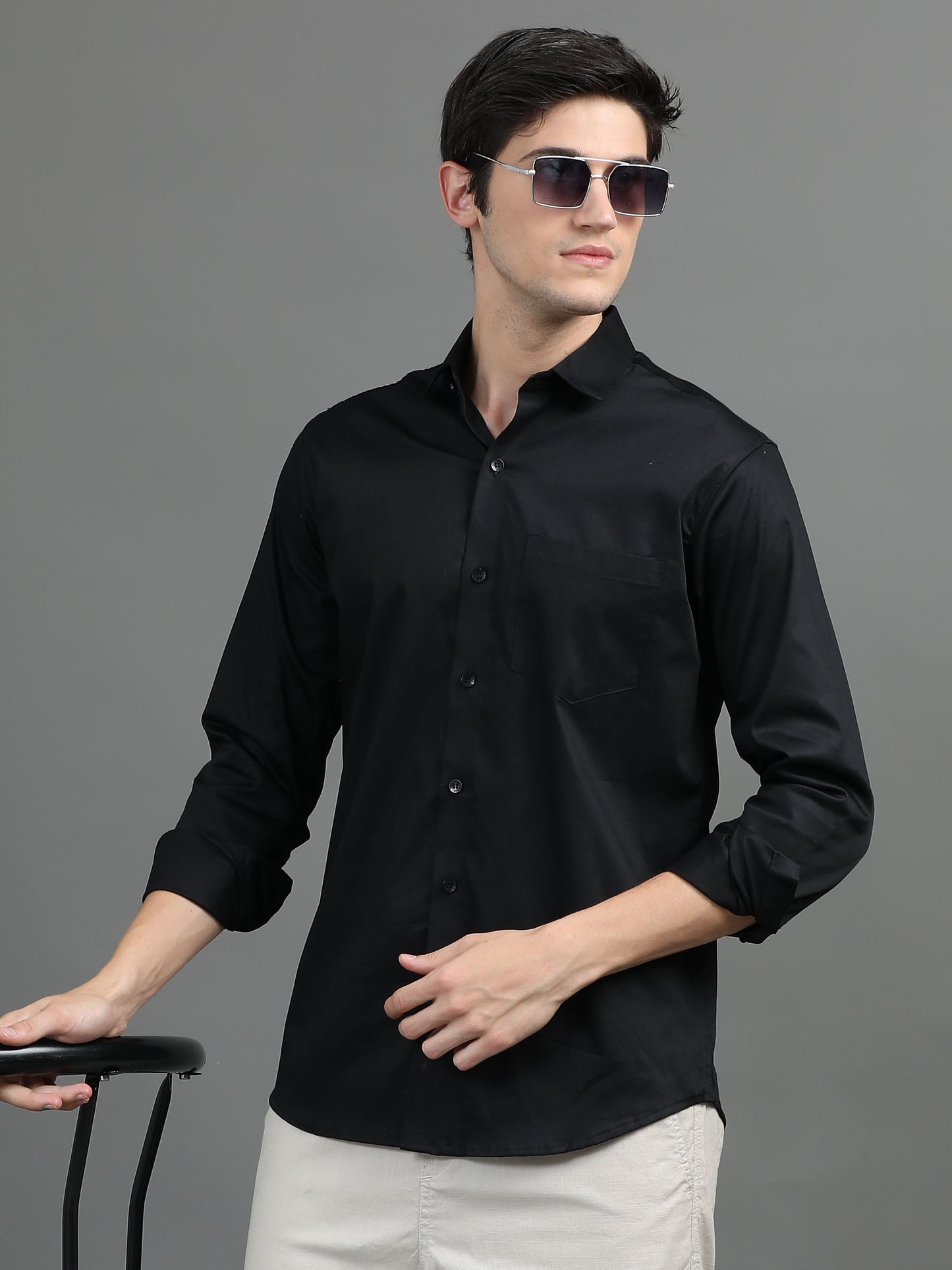 2Dudes Solid Black Full Sleeves Collor Neck Cotton Shirt