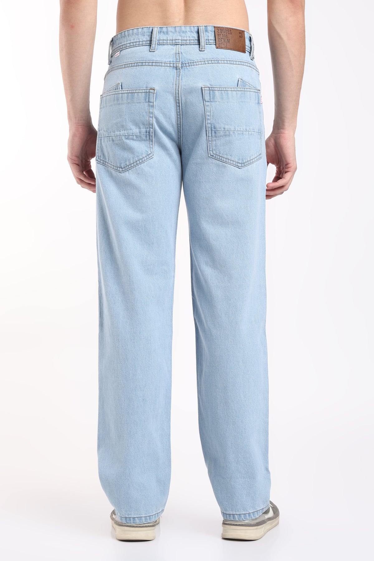 Men's Sky Blue LA Fit Jeans – Relaxed Straight Leg Light Wash Denim | 2dudes