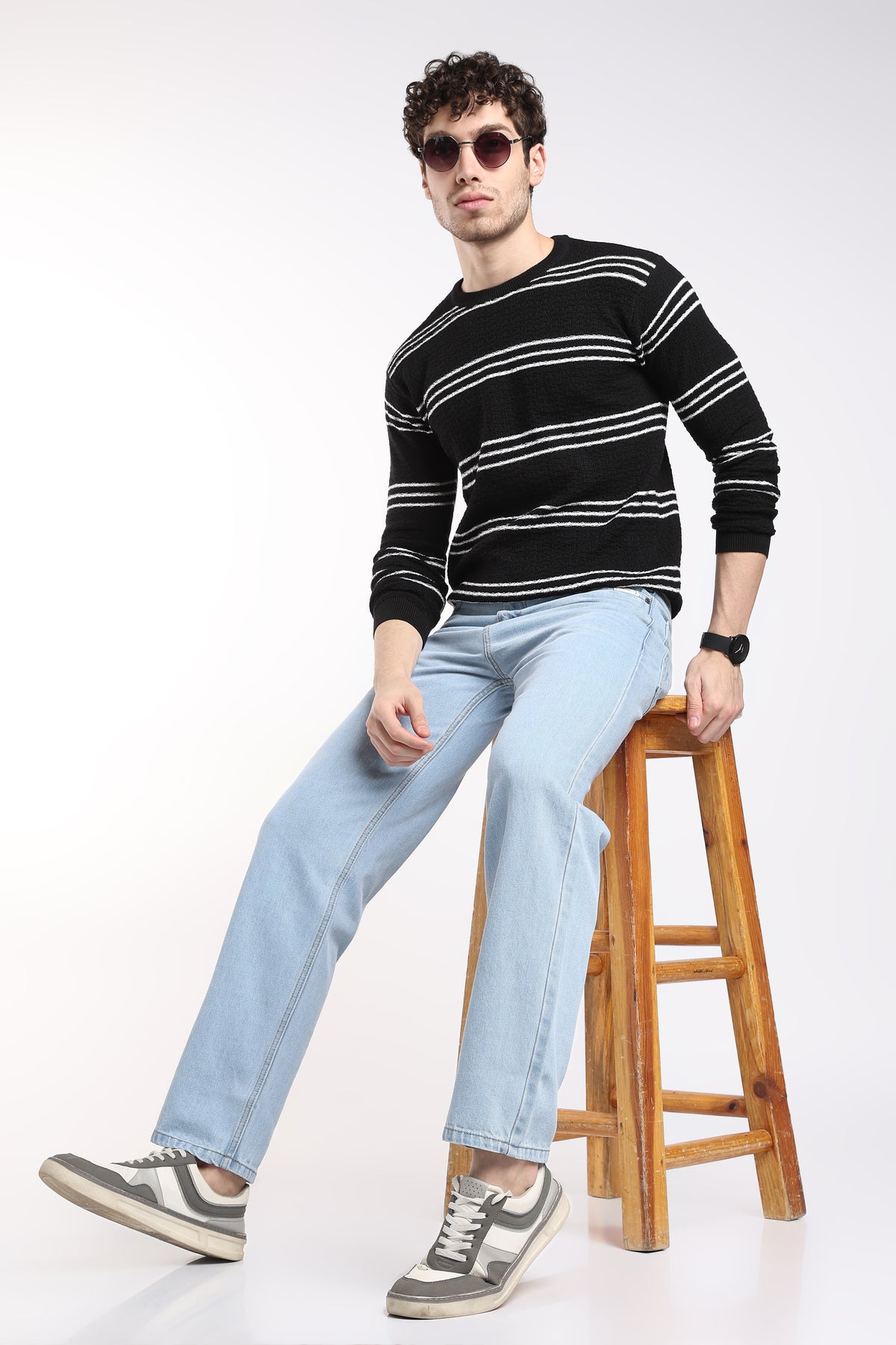 Men's Sky Blue LA Fit Jeans – Relaxed Straight Leg Light Wash Denim | 2dudes